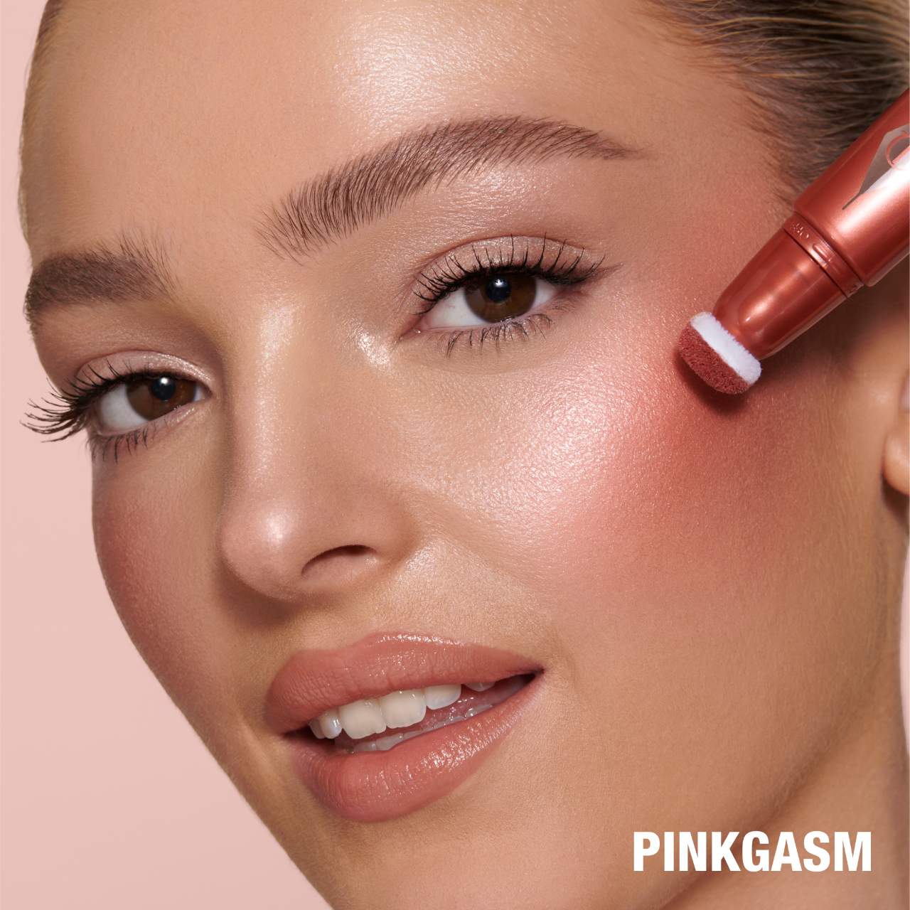 Charlotte Tilbury Beauty Highlighter Wand