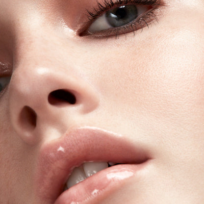 Fenty Beauty by Rihanna Gloss Bomb Universal Lip Luminizer