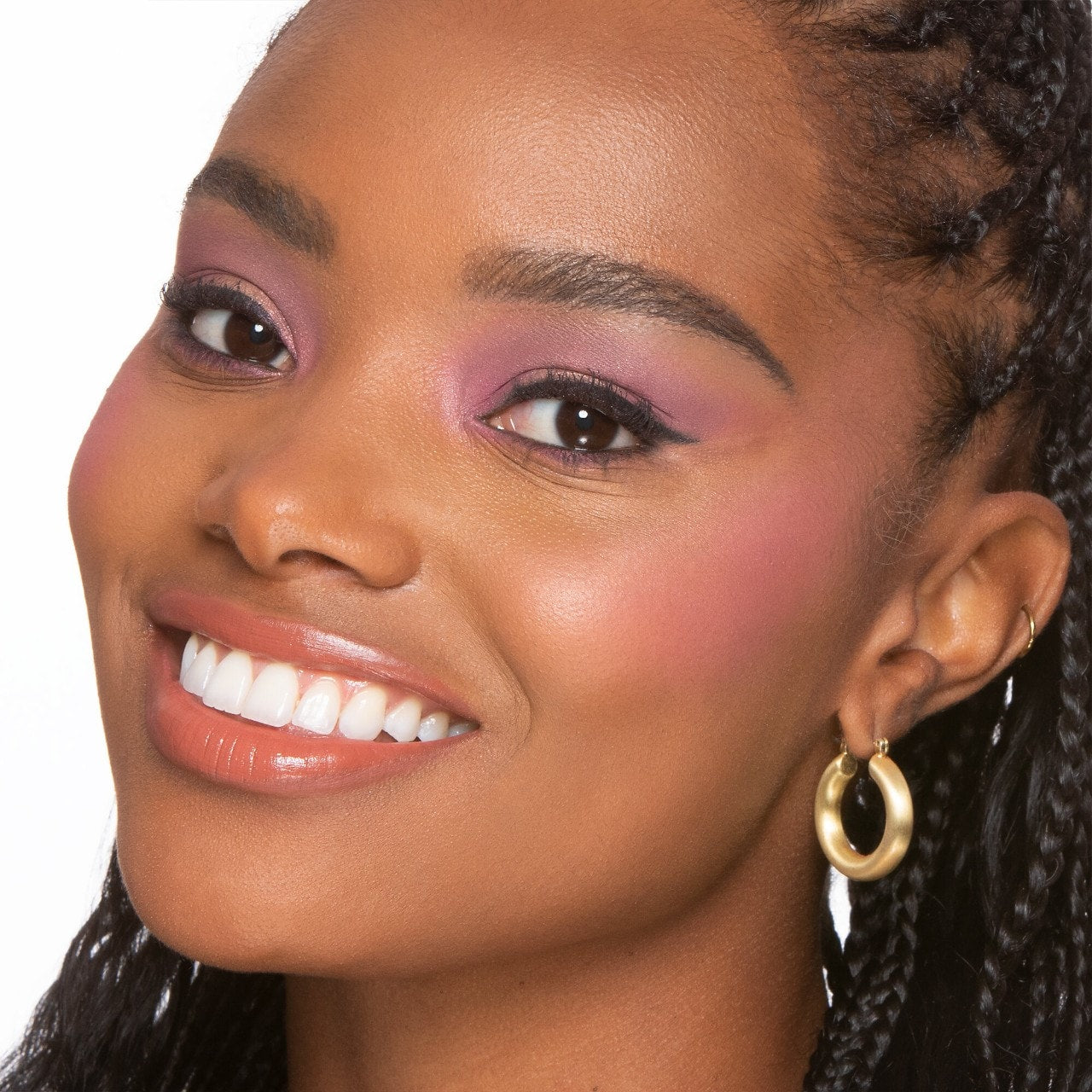Too Faced Cloud Crush Blurring Powder Blush